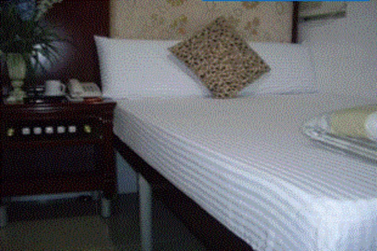 Canadian Hostel Hong Kong Esterno foto